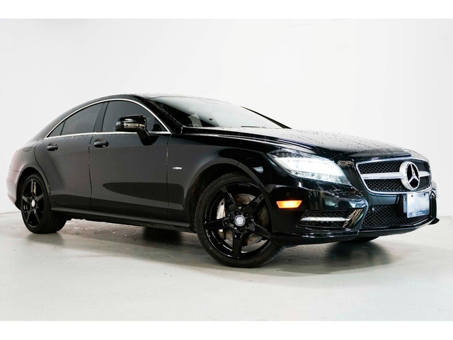  2012 Mercedes-Benz CLS-Class CLS550 AMG | V8 | NAV | 19 IN WHEE in Cars & Trucks in Mississauga / Peel Region - Image 2