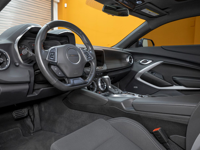 2023 Chevrolet Camaro LT1 RS V8 *AUTO* TOIT *ECHAPP PERFO* BOSE  in Cars & Trucks in Laurentides - Image 2