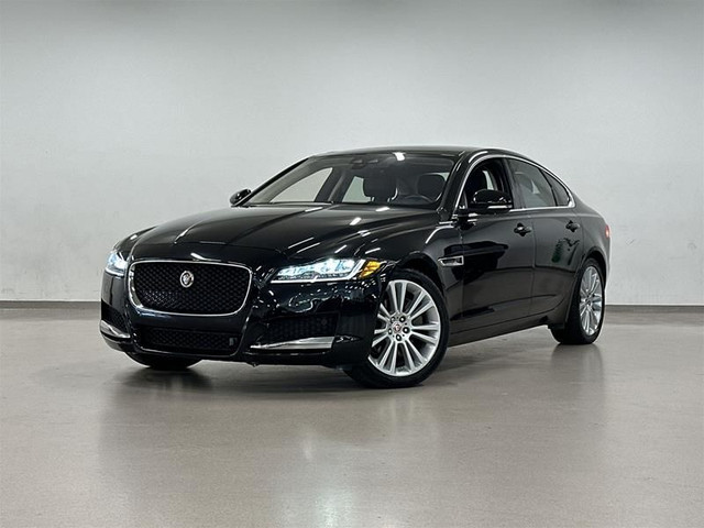 2020 Jaguar XF 25t 2.0L AWD Prestige in Cars & Trucks in City of Montréal - Image 2
