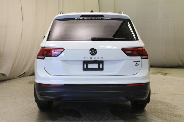 2022 Volkswagen Tiguan Trendline **Local Trade, Clean SGI in Cars & Trucks in Regina - Image 4