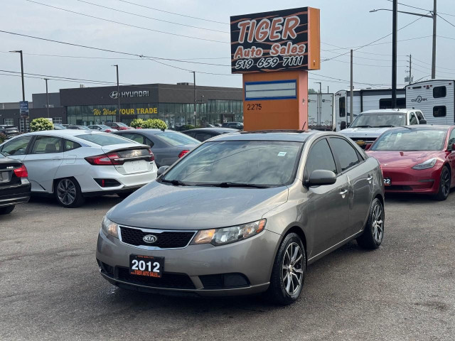 2012 Kia Forte EX, SUNROOF, AUTO, 4 CYL, AS IS SPECIAL in Cars & Trucks in London