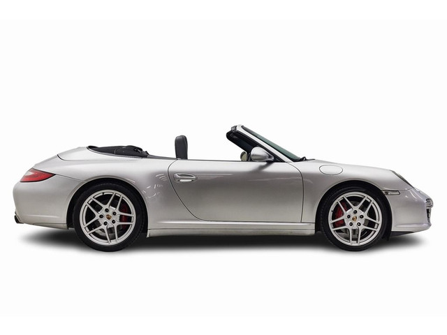  2009 Porsche 911 2dr Cabriolet Carrera 4S Manual in Cars & Trucks in City of Montréal - Image 2