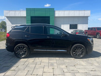 2023 GMC Terrain Denali AWD with 34,873 km! Vehicle History Report Attahed See Carfax report linked... (image 3)