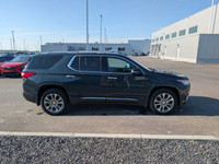 The 2019 Chevrolet Traverse Premier is a sophisticated and spacious mid-size SUV, offering a comfort... (image 8)