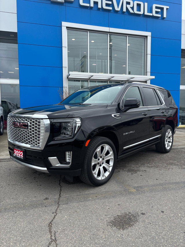 2022 GMC Yukon Denali YES, ONLY 25,000KM!! in Cars & Trucks in Markham / York Region