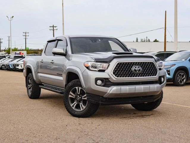 2019 Toyota Tacoma SR5 TRD Sport 3.5L in Cars & Trucks in Edmonton - Image 2