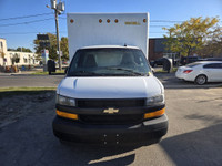 2019 GMC Savana G3500 - 16Ft Unicell Box - 7Ft Inside Height - 149,000km - Pre - Sale Inspected, Ful... (image 3)