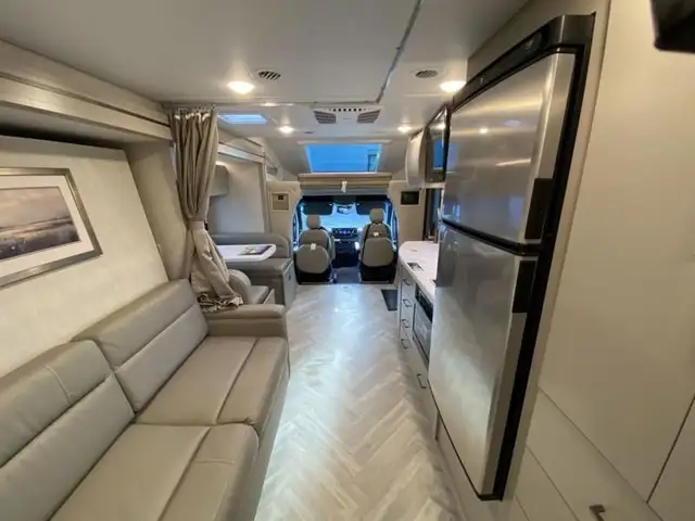 2025 Thor Motor Coach Delano Sprinter 24FB in RVs & Motorhomes in Abbotsford - Image 13