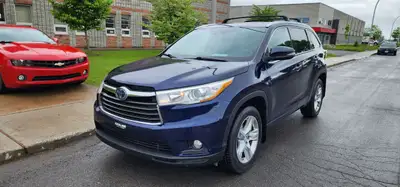 Achetez en toute confiance chez moi ! Cette voiture dispose de toute la documentation nécessaire, et...
