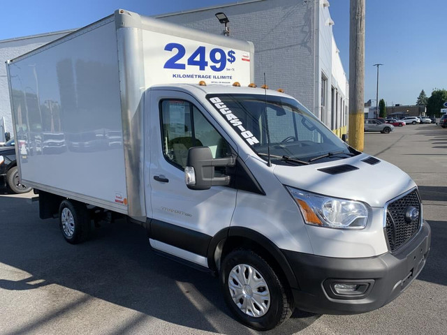 2021 FORD TRANSIT T-250 CUBE 12 PIEDS + GROS MIRROIR + CAMÉRA AR in Cars & Trucks in West Island - Image 2