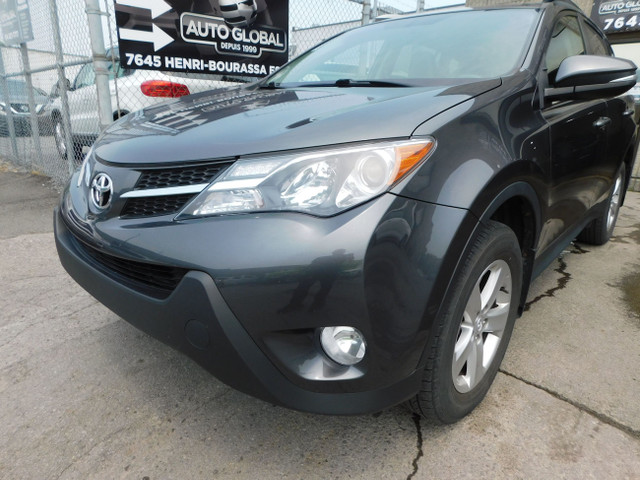 Toyota RAV4 XLE Sieges Chauffants Mags Toit Ouvrant 2013 in Cars & Trucks in City of Montréal - Image 3