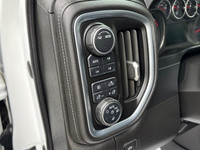 Meet the 2021 Chevrolet Silverado 1500 LTZ, a striking 4×4 finished with an impressive truck design... (image 9)