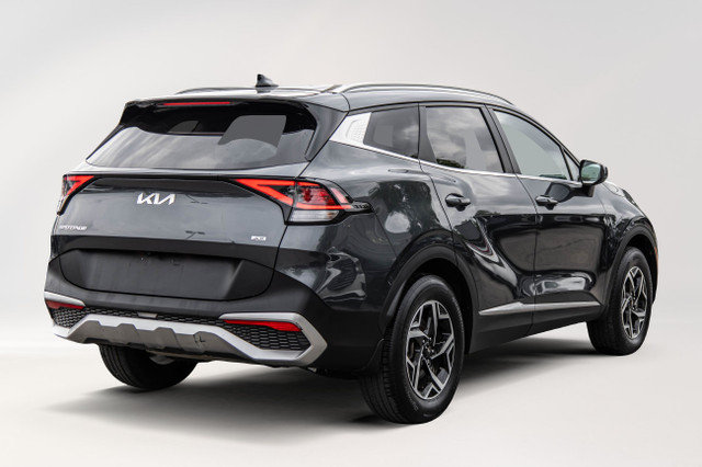 2023 Kia Sportage LX | Awd | Caméra de Recul | Sièges Chauffants in Cars & Trucks in City of Montréal - Image 4