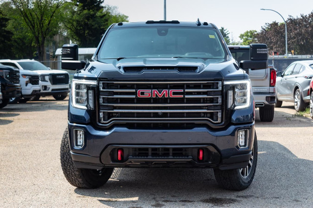 2023 GMC 3500 Crew CAB Pickup 4WD AT4 * GM CERTIFIED * in Cars & Trucks in Edmonton - Image 3
