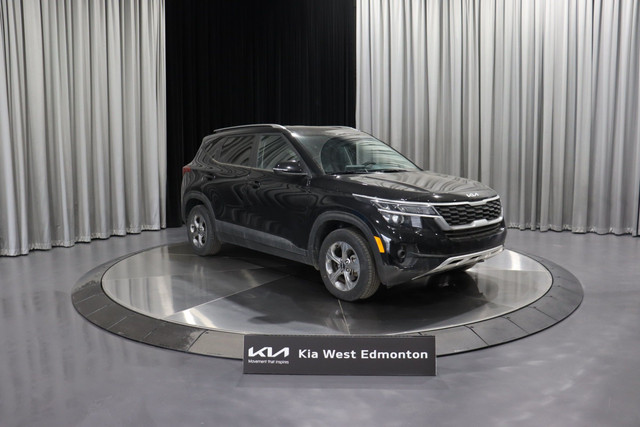 2022 Kia Seltos LX ACCIDENT FREE / SALE PRICED! in Cars & Trucks in Edmonton