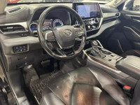 2021 Toyota Highlander Hybrid Platinum/AWD/AC/GPS/CAMERA/BT/TOIT PANO/CUIR/CRUISE/APPLE CARPLAY/GR E... (image 9)