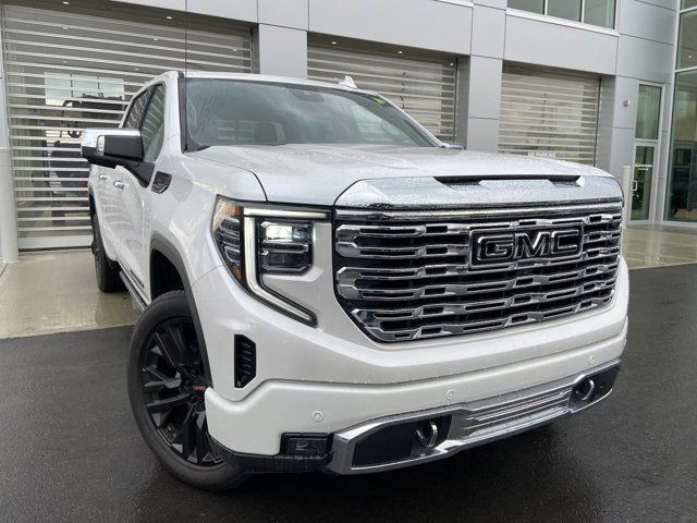 2023 GMC Sierra 1500 Denali in Cars & Trucks in Calgary