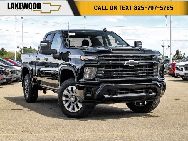 2025 Chevrolet Silverado 2500HD Custom in Cars & Trucks in Edmonton