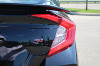Power Steering,ABS,Turbocharged,Front Wheel Drive,4-Wheel Disc Brakes,Brake Assist,Locking/Limited S... (image 8)