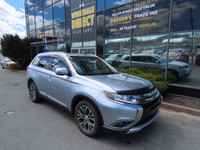 2016 Mitsubishi Outlander ES AWD w/Winter Tires!