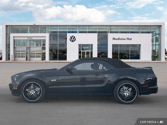 2013 Ford Mustang GT in Cars & Trucks in Medicine Hat - Image 3