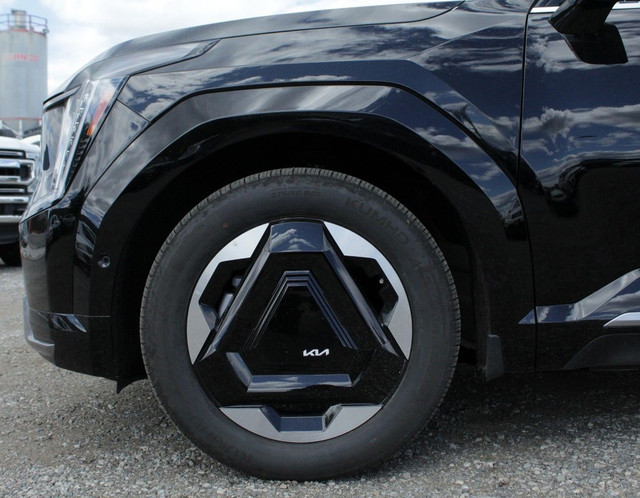 2025 Kia EV9 in Cars & Trucks in Penticton - Image 4