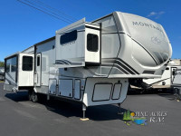 2022 Keystone RV Montana 3781RL