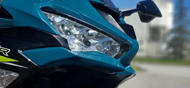 2021 Kawasaki NINJA ZX-6R | $0 Down, EVERYONE APPROVED! in Sport Bikes in Calgary - Image 8