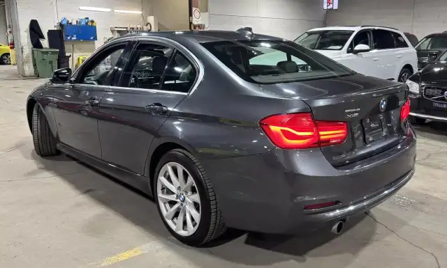 2017 BMW 3-Series 320i xDrive/CUIR/TOIT/NAV/AC/MAGS/CRUISE/23878 in Cars & Trucks in City of Montréal - Image 6