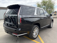 Experience the ultimate in luxury, technology, and power with this 2023 Cadillac Escalade Premium Lu... (image 7)