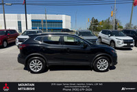 Low Mileage, Sunroof, Heated Seats, Apple CarPlay, Android Auto, Remote Start! Compare at $27998 - O... (image 5)