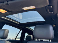 2012 MERCEDES BENZ R-350 BLUETEC DIESEL LOW KM AMAZING SHAPE 7 PASSENGER CERTIFICATION INCLUDED !!!!... (image 8)