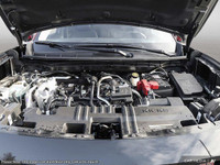 This Nissan Kicks has a trusty Regular Unleaded I-4 2.0 L/122 engine powering this Variable transmis... (image 5)