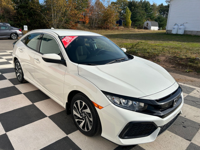2018 Honda Civic LX - Turbo, Heated seats, Alloy rims, Cruise, A in Cars & Trucks in Annapolis Valley - Image 4