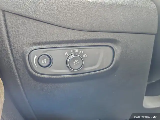 2024 Chevrolet Equinox RS AWD | Heated Seats | Back-Up Camera in Cars & Trucks in Ottawa - Image 30