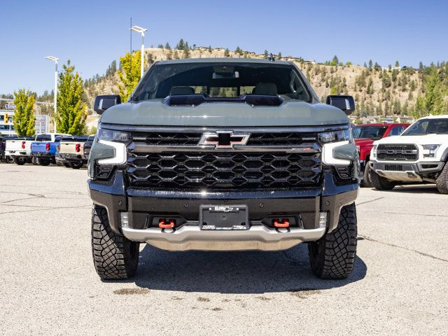 2025 Chevrolet Silverado 1500 ZR2 in Cars & Trucks in Kelowna - Image 3