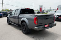 2019 Nissan Frontier SV SV Midnight 4x4 | One Owner Gun Metallic 4.0L V6 4WD 5-Speed Automatic 4D Cr... (image 5)