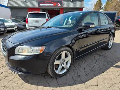 2011 VOLVO S40 111 000KM(CERTIFIÉ)****VOITURE EN EXCELLENT CONDITION MÉCANIQUE ET ESTHÉTIQUE, BAS MI...