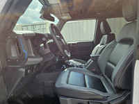 This Ford Bronco delivers a Twin Turbo Regular Unleaded V-6 2.7 L/164 engine powering this Automatic... (image 9)