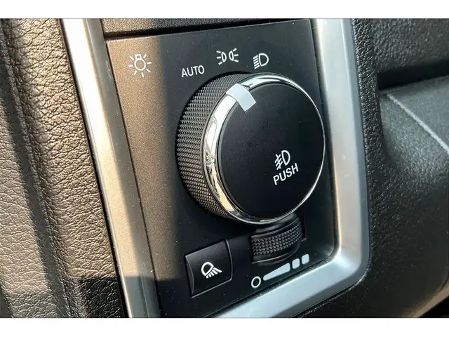 2022 Ram 1500 Classic Warlock Quad | All Terrain | Heated Bucket in Cars & Trucks in Mississauga / Peel Region - Image 24