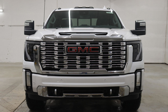 2025 GMC Sierra 2500HD Denali in Cars & Trucks in Saskatoon - Image 3