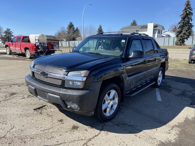 2005 Chevrolet Avalanche in Cars & Trucks in Strathcona County - Image 2