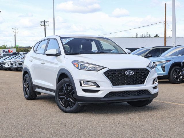 2019 Hyundai Tucson Essential AWD w/Safety Package 2.0L in Cars & Trucks in Edmonton - Image 2