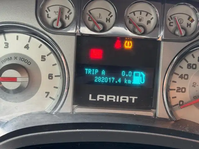 2009 Ford F-150 LARIAT, 4X4, LEATHER, RUNS WELL, AS IS SPECIAL dans Autos et camions dans London - Image 16