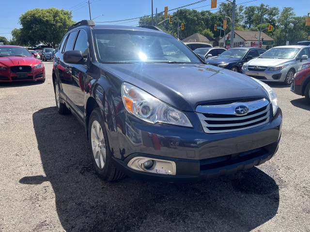 2012 Subaru Outback 3.6R w/Limited & Nav Pkg in Cars & Trucks in Kitchener / Waterloo - Image 3