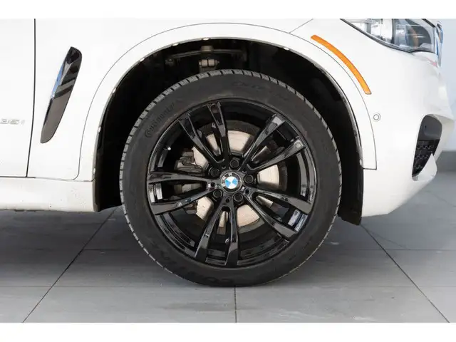 2019 BMW X6 XDrive35i in Cars & Trucks in Vancouver - Image 19