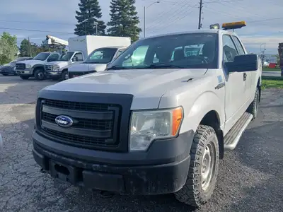Call 416-648-0721 - ONE OWNER - Runs great - 2014 F150 Pickup truck - 4X4 - 4-Wheel Drive - extended...