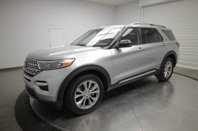 2023 Ford Explorer Limited in Cars & Trucks in Calgary - Image 4
