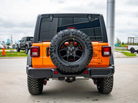 TIRES: LT285/70R17C BSW M/T (STD),TRANSMISSION: 8-SPEED TORQUEFLITE AUTO -inc: Adaptive Cruise Contr... (image 5)