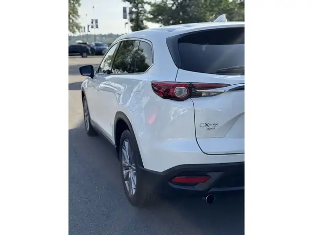 2021 Mazda CX-9 GS-L w/ PANORAMIC ROOF / LEATHER / AWD dans Autos et camions dans Calgary - Image 10